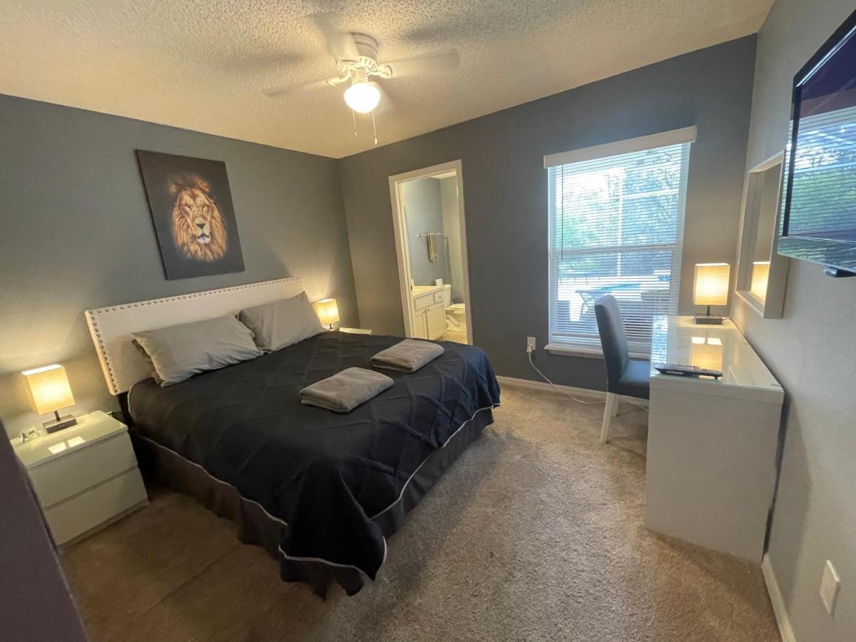 3 Bedroom Villa With Poolside Cinema And Games Room Close To Theme Parks Sleeps 6 Plus 2 Orlando Exterior photo